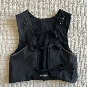 Lululemon Fast and Free black trail running vest unisex XS/S